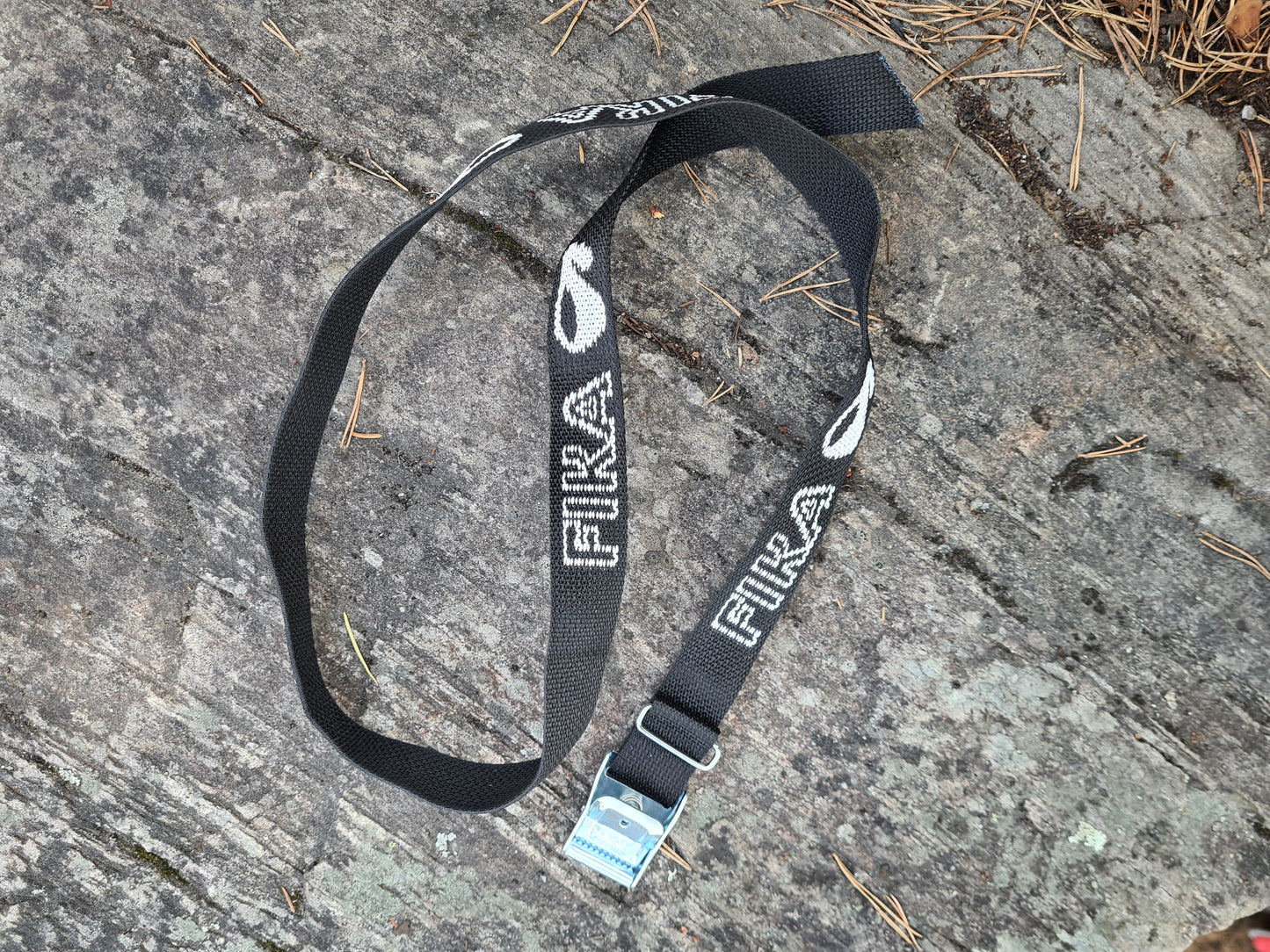 Lakritsrem - Tensioning strap
