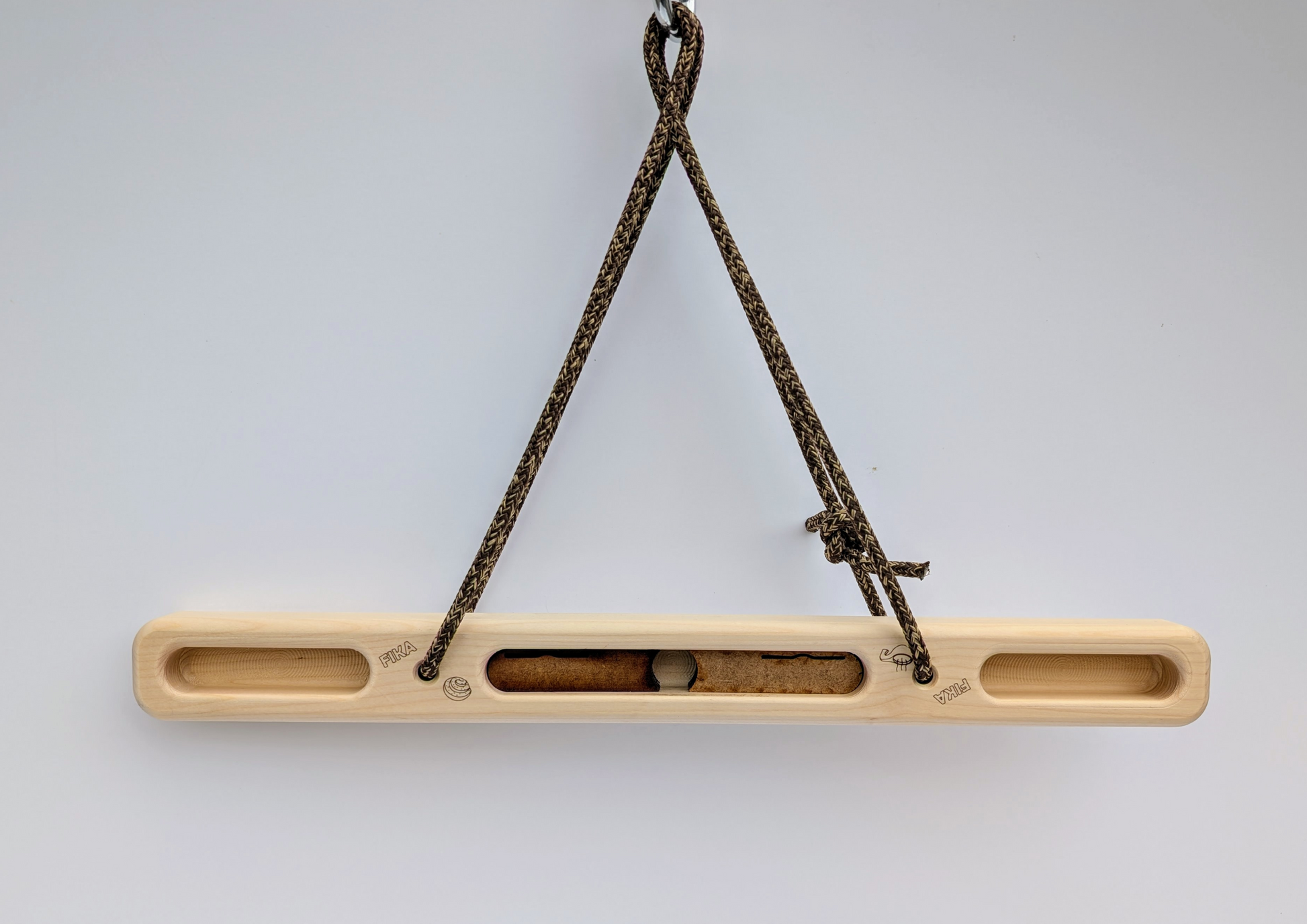 Portable hangboard, climbing, grip training, finger training, grip board, hangboard